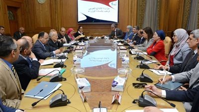 بالتفاصيل.. لقاء 6 وزراء لمناقشة الملامح النهائية لمنظومة تدوير المخلفات