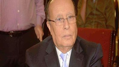 محمد فاضل:عادل إمام صنع لنفسه ركنا خاصا بالنجومية