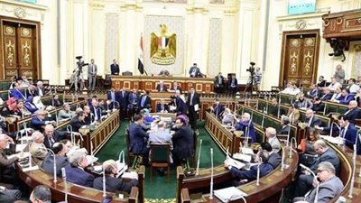 قانون الاستثمار يشعل فتيل الأزمات داخل 