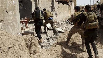 مقتل 5 دواعش و 3 من الحشد الشعبي في اشتباكات جنوب الموصل