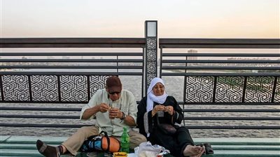 محور روض الفرج.. مكان جاذب لفطار المصريين