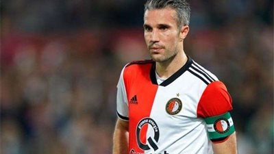 فان بيرسي يتوقع الفائز في نهائي الدوري الأوروبي