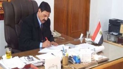 بحث شكاوي أهالي مشطا من انقطاع مياه الشرب بسوهاج