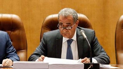 وزير التموين للنواب: نستهلك 250 ألف طن سكر شهريًا