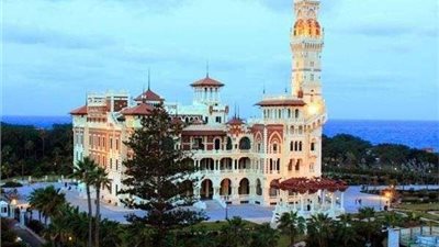 بعد توجيهات الرئيس بالتطوير.. منتزه عروس البحر المتوسط مقصد السائحين