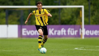 بادربورن يضم لوكا كيليان من دورتموند