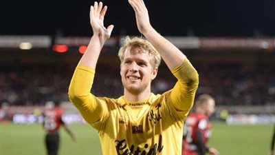 إيفرتون يتعاقد مع لوسيل من هيديرسفيلد