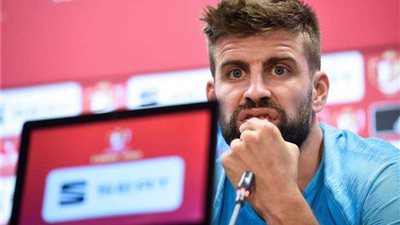 بيكيه: سنقاتل للفوز بكأس اسبانيا ومباراة ليفربول أصعب تجارب حياتي