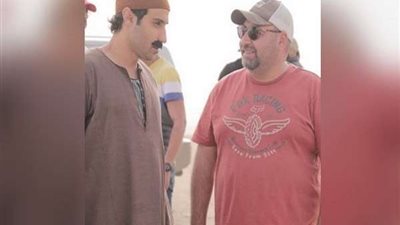 أحمد فهمي يوجه رسالة خاصة لمخرج 