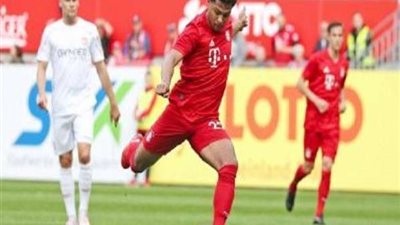 في مباراة خيرية.. بايرن ميونخ يتعادل مع كايزر سلاوترن