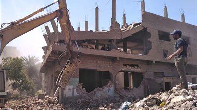 حي مصر القديمة يجري حملة مبكرة لإزالة مدابغ سور مجرى العيون