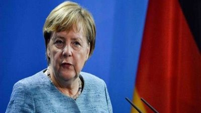المستشارة الألمانية أنجيلا ميركل تعتزم الاستمرار في منصبها حتى 2021