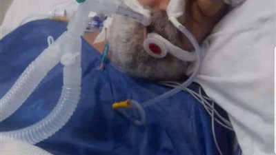 الفنان محمد نجم داخل العناية المركزة.. صور