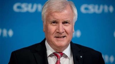 وزير الداخلية الألماني: لا يمكن إجراء اتفاقات سياسية مع 