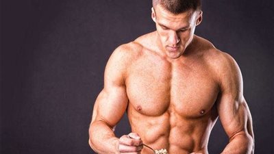 للرياضيين.. نصائح تجنبك تشوه العضلات فى فترة العيد