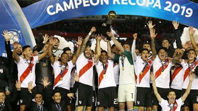 لحظة تتويج ريفربليت ببطولة ريكوبا سود أمريكانا.. 