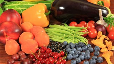 5 أطعمة تجنبك مشاكل الجهاز الهضمى أول أيام العيد