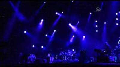 آية عبد الله تحيي حفلاً غنائيًا ثالث أيام عيد الفطر