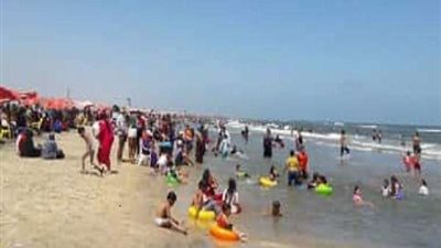شواطئ جمصة لها النصيب الأكبر في الاحتفال بعيد الفطر بالدقهلية