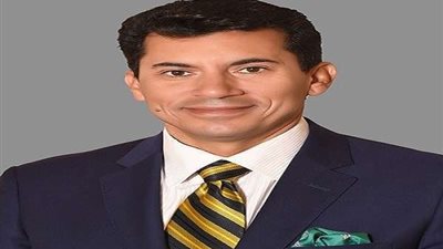 وزير الرياضة يهنئ محمد صلاح بعد فوزه بدوري أبطال أوروبا