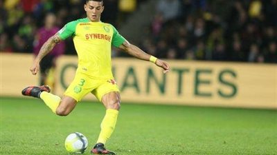 اشبيلية يتعاقد مع المدافع البرازيلي دييجو كارلوس