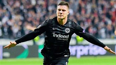 ريال مدريد يتعاقد مع الصربي لوكا يوفيتش من فرانكفورت