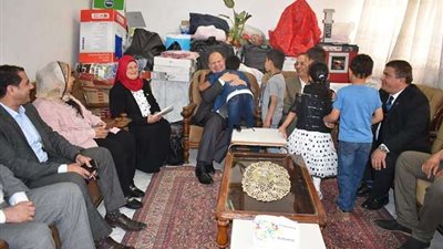 محافظ الفيوم يحتفل بعيد الفطر المبارك مع الأطفال الأيتام