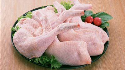 باحثون: اللحوم البيضاء تسبب ارتفاع الكوليسترول في الدم