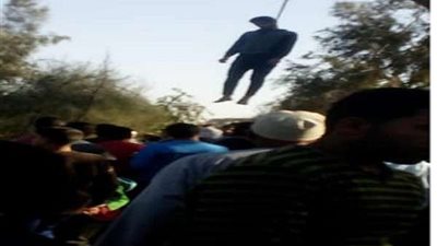 انتحار شاب في البحيرة شنق نفسه في شجرة