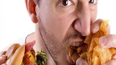 بعد رمضان.. نصائح تجنبك مشاكل الجهاز الهضمي نتيجة اختلاف الأنظمة الغذائية