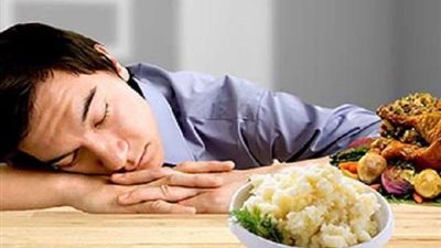 أبرزها الجلطة وزيادة الوزن.. تعرف علي أضرار النوم بعد الأكل