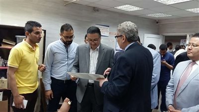 رئيس جامعة بنها يتفقد المستشفى الجامعى فى ثانى أيام عيد الفطر