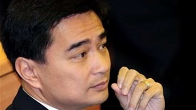 رئيس وزراء تايلاند السابق يستقيل من البرلمان