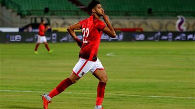 فحص طبي لأحمد الشيخ في مران الأهلي