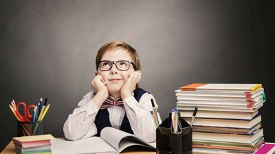 للطلاب.. أطعمة تنشط الذاكرة في فترة الامتحانات