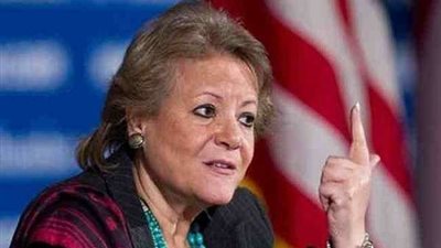 أبو النجا وسكرتير 