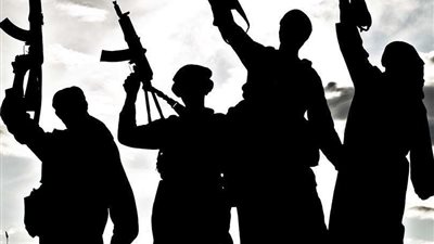 حبس 25 متهمًا لمدة 15 يوم لانضمامهم لتنظيم إرهابي