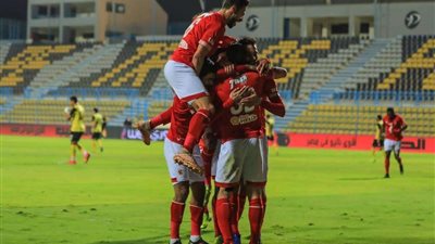 رئيس الزمالك يهاجم ثلاثى الأهلى