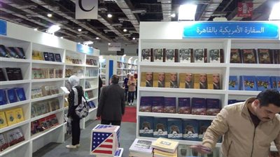 وحيد عطا الله: مليون و600 ألف زائر في معرض الكتاب