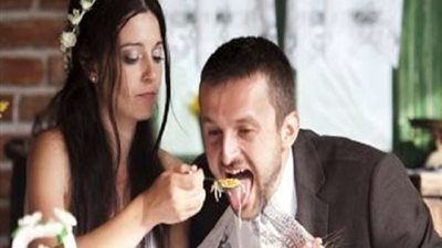 تعرف على أسباب زيادة الوزن بعد الزواج وكيف تتجنبها