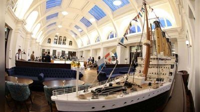 بالصور.. فندق يأخذك في جولة على سفينة 