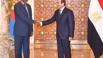 حرس الشرف والسلام الوطني..  السيسي يستقبل رئيس إريتريا بمراسم رسمية