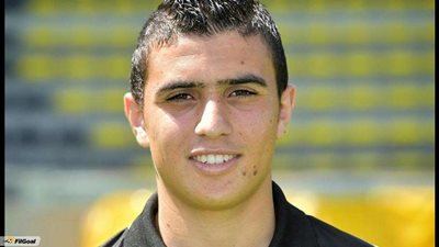 كريم حافظ يقترب من مزاملة  تريزيجيه في قاسم باشا