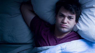 تعاني من الأرق.. جهاز جديد يقضى عليه نهائيًا