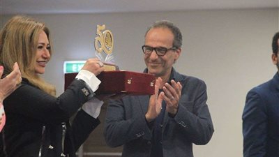 بالصور.. ليلي علوى تشارك في لقاء جماهيري بمعرض الكتاب