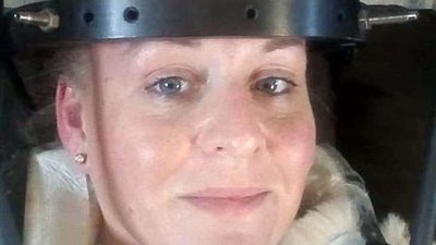 بسبب الغيرة.. زوجة تكسر عنق صديقتها