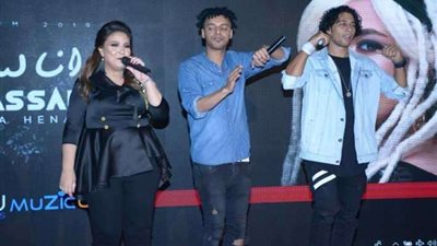 مي كساب تحتفل بألبومها الجديد أنا لسه هنا