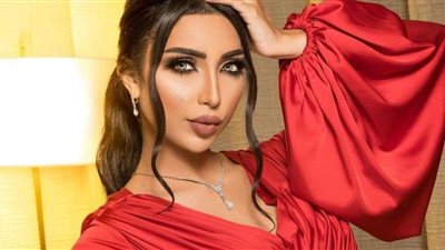 دنيا بطمة تحيي مهرجان القفطان المغربى.. السبت