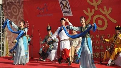 محمد المسعود يطلق إشارة بدء الاحتفال بعيد الربيع الصيني