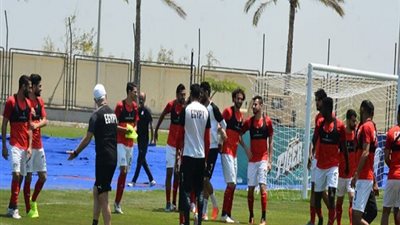 بالصور..  مران المنتخب ببرج العرب استعدادًا لأمم أفريقيا